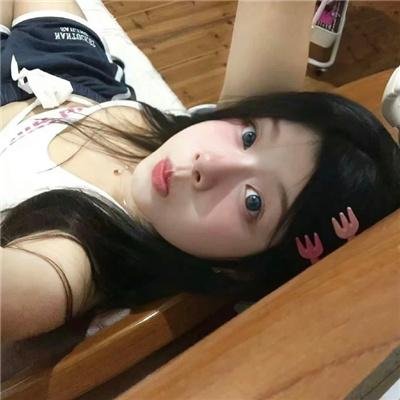 向下扭曲